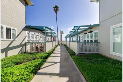  1680 B Seacoast Drive Unit B #B, Imperial Beach, CA 91932 - Photo 2