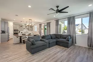 39297 Kindler Ln, Temecula, CA 92591 - Photo 8