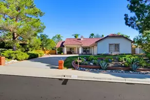 2114 Willowbrook, Escondido, CA 92029 - Photo 2