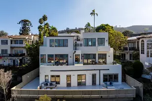 7784 Lookout Dr, La Jolla, CA 92037 - Photo 24