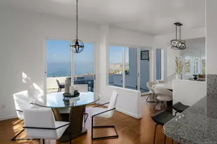 7784 Lookout Dr, La Jolla, CA 92037 - Photo 8