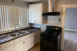 406 E Plaza Blvd, National City, CA 91950 - Photo 6