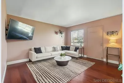  477 S Lincoln Ave, El Cajon, CA 92020 - Photo 4
