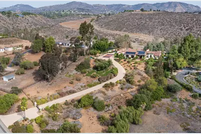  16531 Zumaque, Rancho Santa Fe, CA 92067 - Photo 44