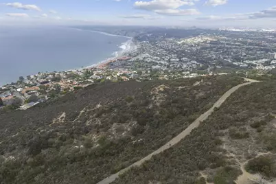  7111 Encelia, La Jolla, CA 92037 - Photo 14