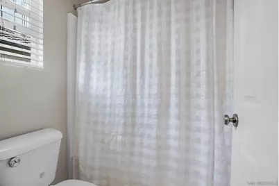  1670 Grasshopper Ln, Chula Vista, CA 91915 - Photo 38