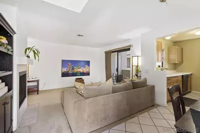  10379 Azuaga St #139, San Diego, CA 92129 - Photo 4