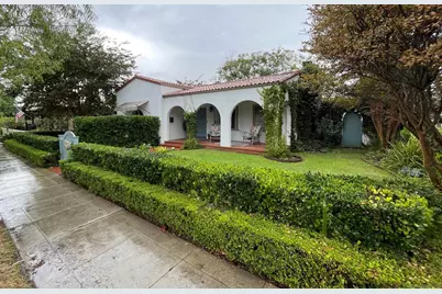  811 10th Street, Coronado, CA 92118 - Photo 2