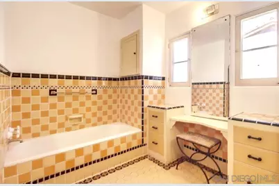  2854 Albatross Street, San Diego, CA 92103 - Photo 24