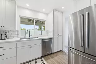 1422 Caminito Septimo, Cardiff, CA 92007 - Photo 2