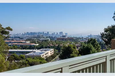  3038 Udall St, San Diego, CA 92106 - Photo 1