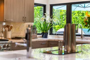 6887 Avenida Andorra, La Jolla, CA 92037 - Photo 22