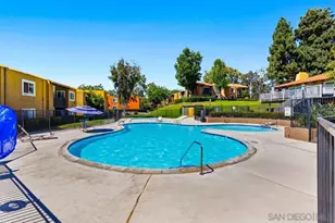 17165 W Bernardo Dr, San Diego, CA 92127 - Photo 32