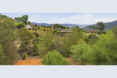  3132 Don Rolando, Escondido, CA 92025 - Photo 10