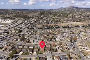 10858 Buggywhip Dr, Spring Valley, CA 91978 - Photo 32