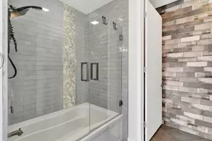 1050 Island Ave, San Diego, CA 92101 - Photo 20