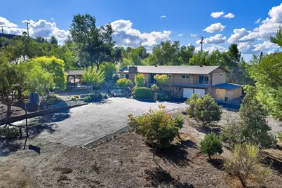  15260 Vali Hai Rd, Poway, CA 92064 - Photo 2