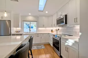 1221 4th St, Coronado, CA 92118 - Photo 10