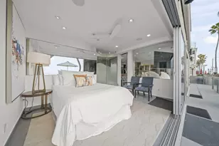 2999 Ocean Front Walk, San Diego, CA 92109 - Photo 18