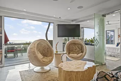  2999 Ocean Front Walk #1, San Diego, CA 92109 - Photo 2