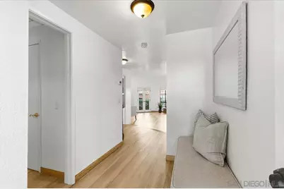  2630 Pirineos Way #5, Carlsbad, CA 92009 - Photo 2