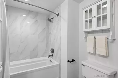  2630 Pirineos Way #5, Carlsbad, CA 92009 - Photo 20