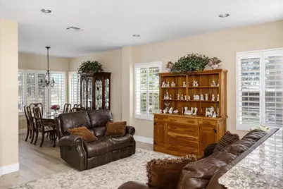  2090 Grand View Glen, Escondido, CA 92026 - Photo 8