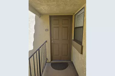  1130 W Blaine St #204, Riverside, CA 92507 - Photo 2