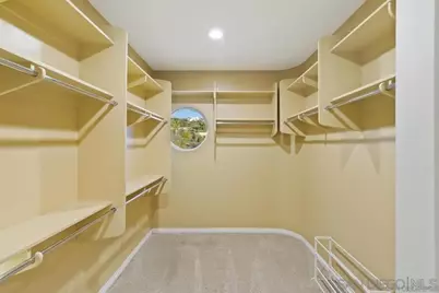  836 Camelot Pkwy, El Cajon, CA 92019 - Photo 32