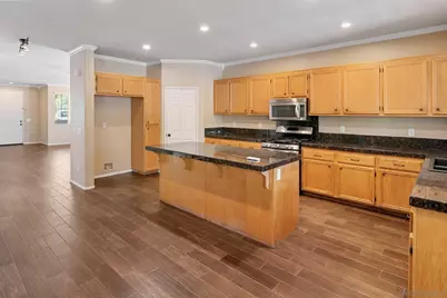  23600 Desert Oak Ln, Murrieta, CA 92562 - Photo 16