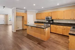 23600 Desert Oak Ln, Murrieta, CA 92562 - Photo 16