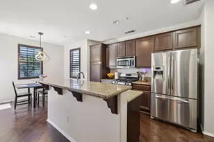 31167 Strawberry Tree Ln, Temecula, CA 92592 - Photo 8