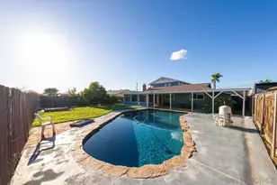 1607 Watwood Rd, Lemon Grove, CA 91945 - Photo 24