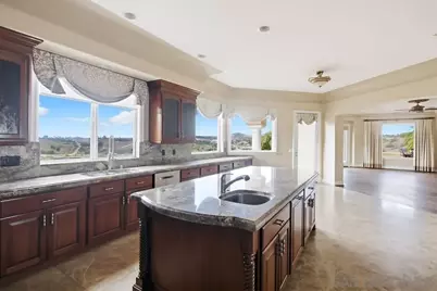  30270 Montrachet St, Bonsall, CA 92003 - Photo 10