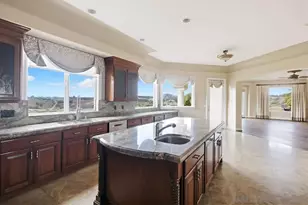 30270 Montrachet St, Bonsall, CA 92003 - Photo 10