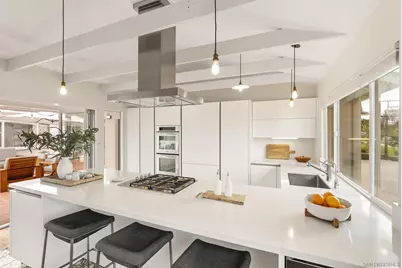  6653 Avenida Manana, La Jolla, CA 92037 - Photo 12