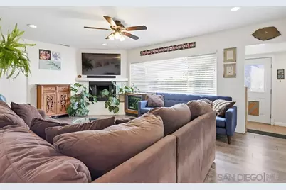  712 Lemon Avenue, Vista, CA 92084 - Photo 12