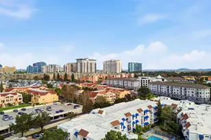 8310 Regents Rd, San Diego, CA 92122 - Photo 26