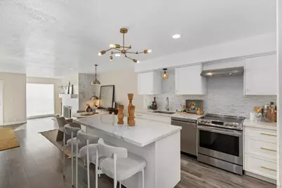  1913 Alga Rd #A, Carlsbad, CA 92009 - Photo 1