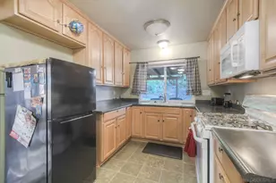 2049 Golden Cir Dr, Escondido, CA 92026 - Photo 8