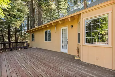  26582 Lake Forest Dr, Twin Peaks, CA 92391 - Photo 4