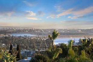 2561 Loring St, San Diego, CA 92109 - Photo 24