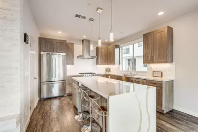  7570 Gibraltar #Unit 101, Carlsbad, CA 92009 - Photo 6