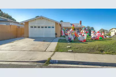  1302 Valencia, Chula Vista, CA 91910 - Photo 2