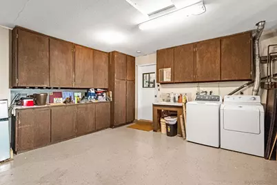  2045 Bolsa Chica Gln, Escondido, CA 92026 - Photo 20