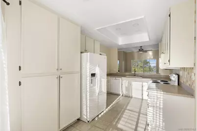  1636 Via Caminar, San Marcos, CA 92078 - Photo 12