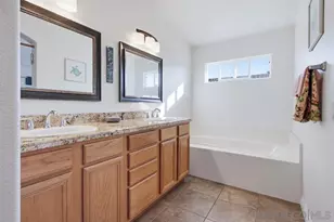 6377 Alexandri Cir, Carlsbad, CA 92011 - Photo 18