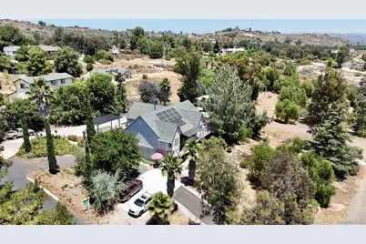  995 Laky Ln, Ramona, CA 92065 - Photo 8