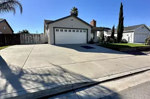 312 Blue Ridge Ln, San Jacinto, CA 92583 - Photo 2