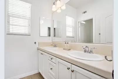  8492 Blackburn Ln, San Diego, CA 92127 - Photo 30